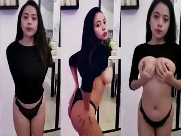 Bokep Indo Pengen Remas Susunya Miera Sampai Puas poster