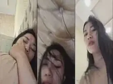Live Dara Pamer Lubang Banjir Full HD Hot poster