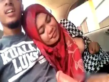 Rela Nyepong Sampai Crot Daripada Diputusin poster